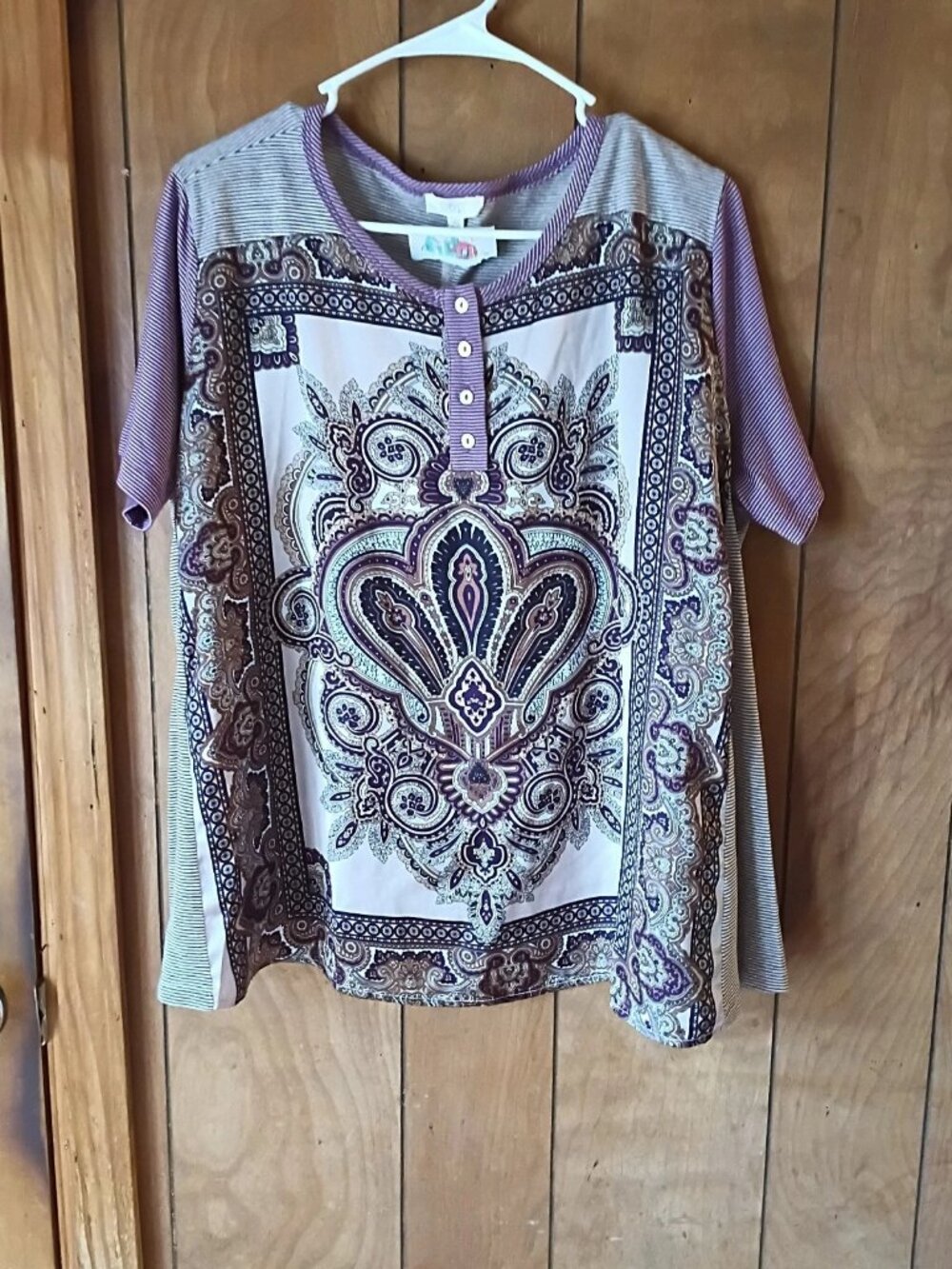 ODDY Women’s Boho Paisley Print Tunic Top Size M Purple Short Sleeve NWT
